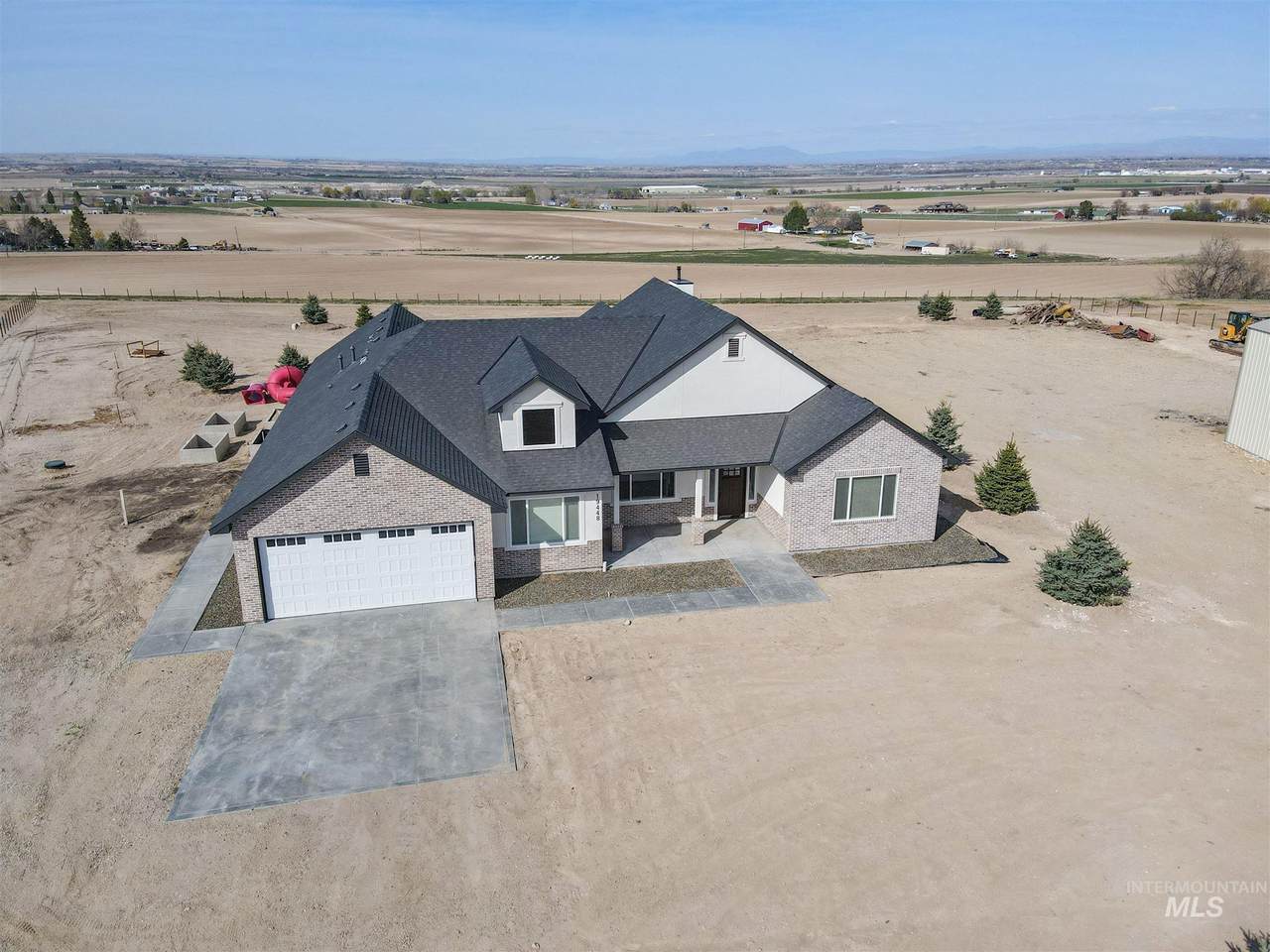 19448 Blackberry Ln. - Photo 1