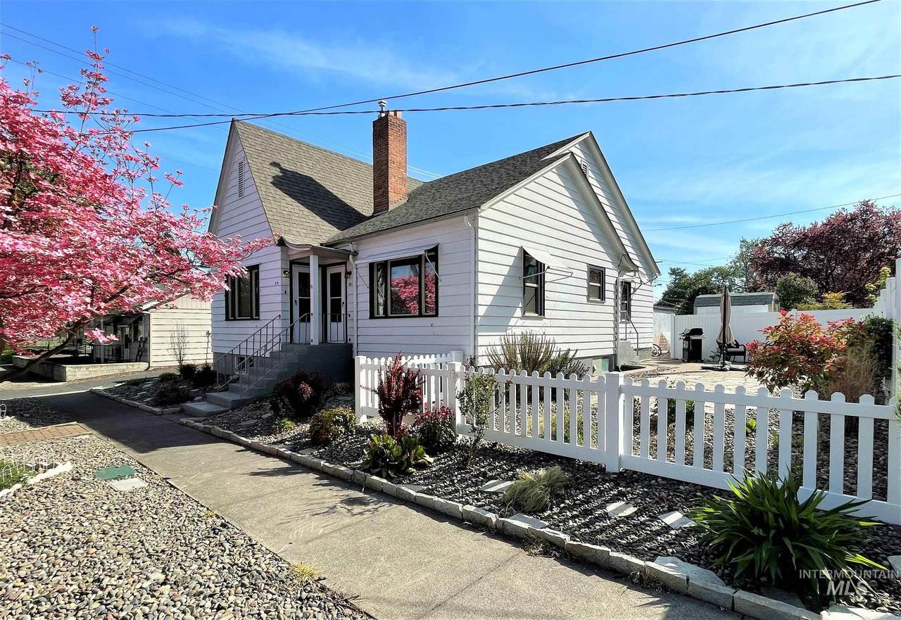 519 & 527 7th Street - Photo 1