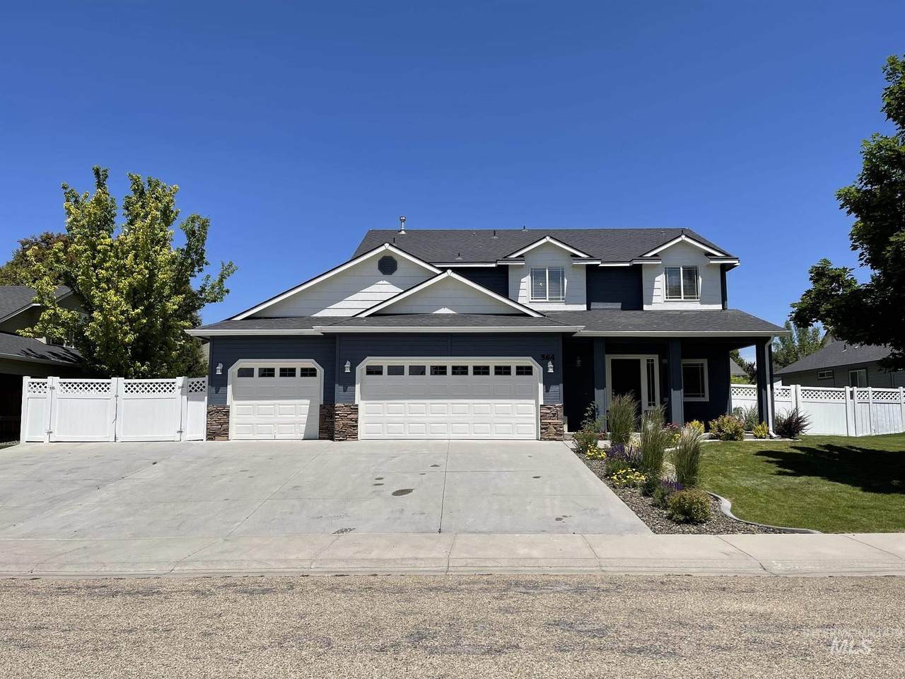 564 Willowridge Ct - Photo 1