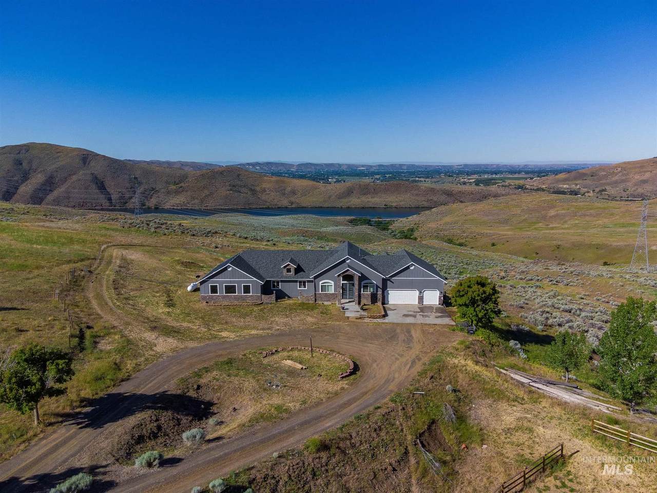 5205 Spring Lane - Photo 1