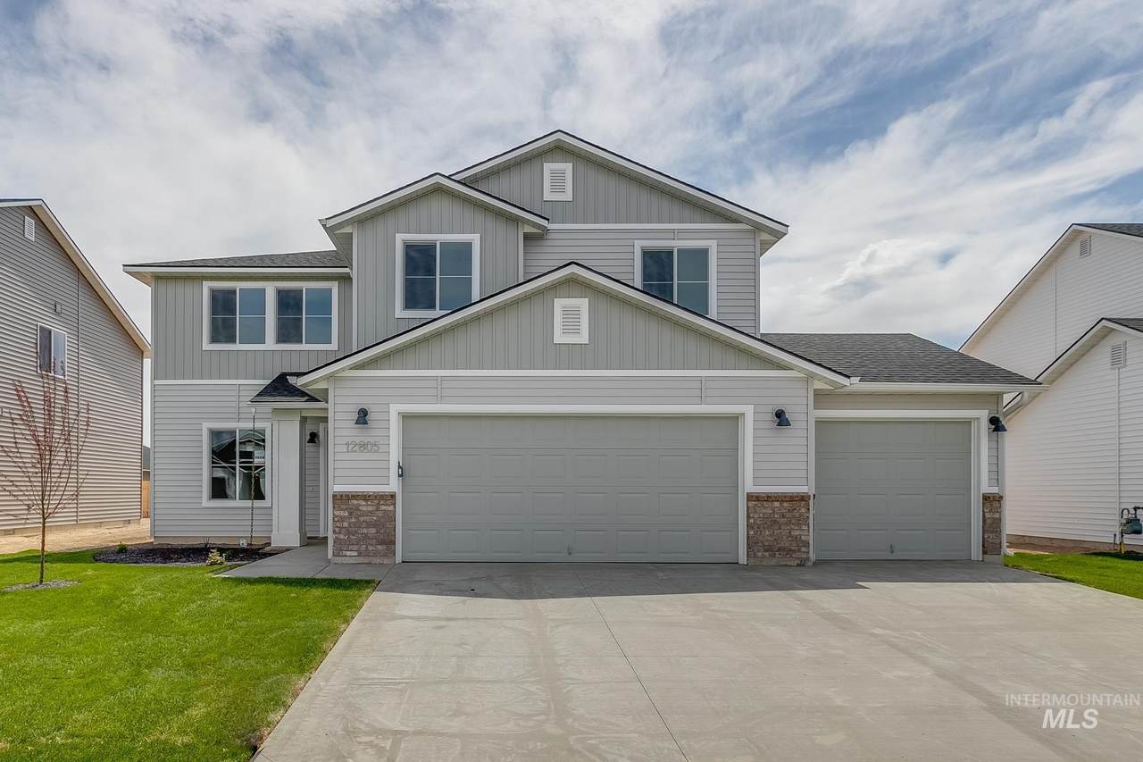 1915 Challis Dr - Photo 1