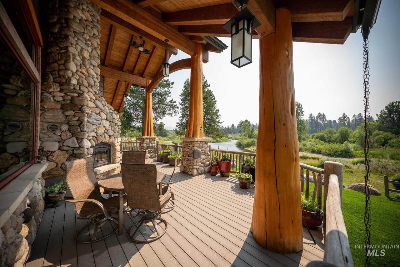 201 Morgan Drive - Photo 1