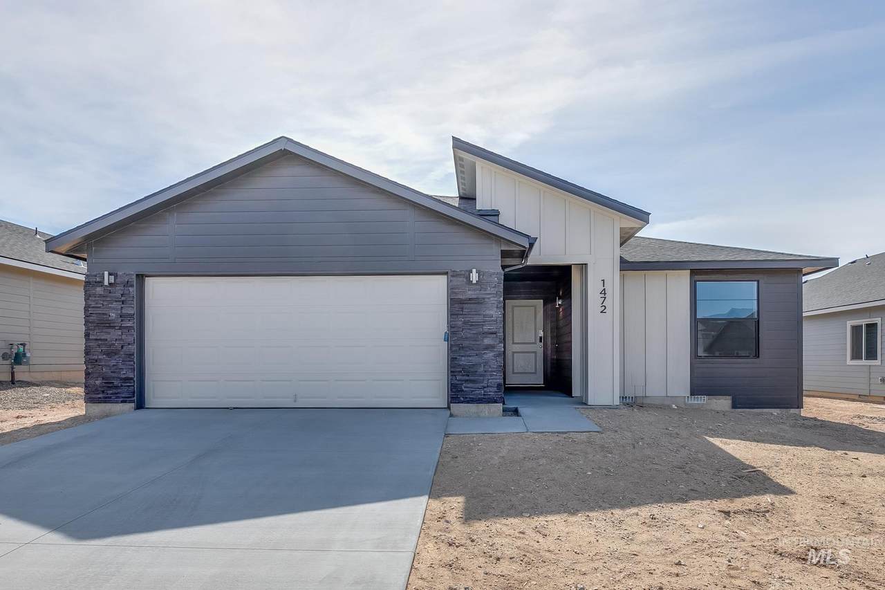 15671 Patriot Ave - Photo 1