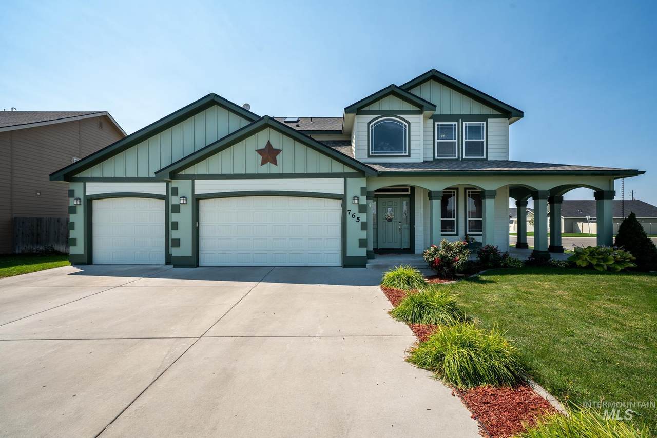 765 Foley - Photo 1