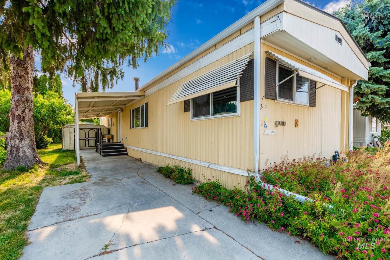 1715 Flamingo Ave - Photo 1