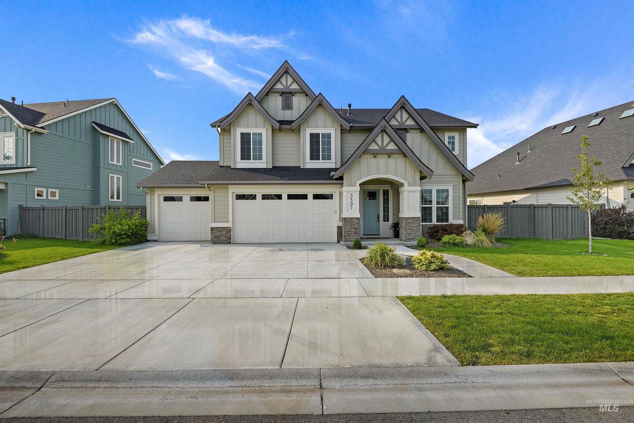 3507 Angus Hill - Photo 1
