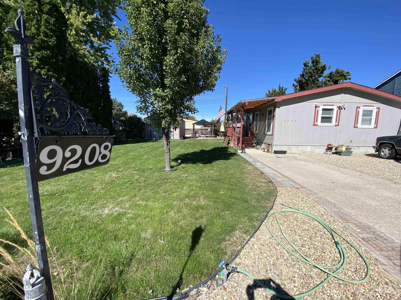 9208 Irving St. - Photo 1