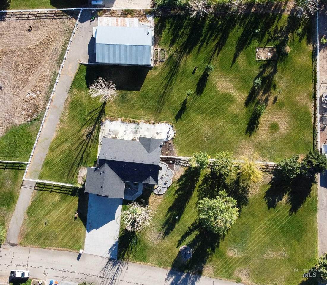 8212 Chugiak - Photo 1