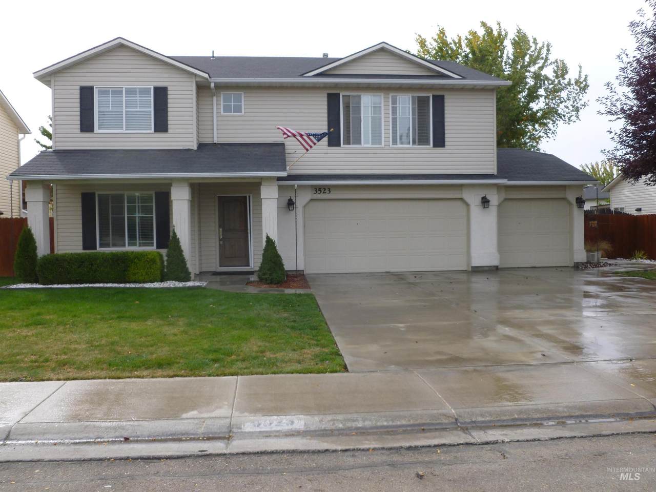 3523 Sutton - Photo 1