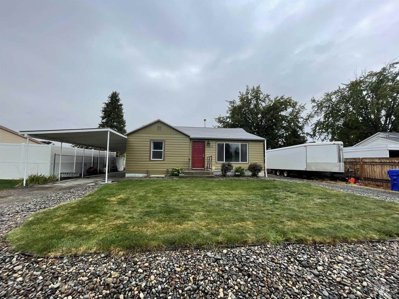 1220 Grelle Ave - Photo 1
