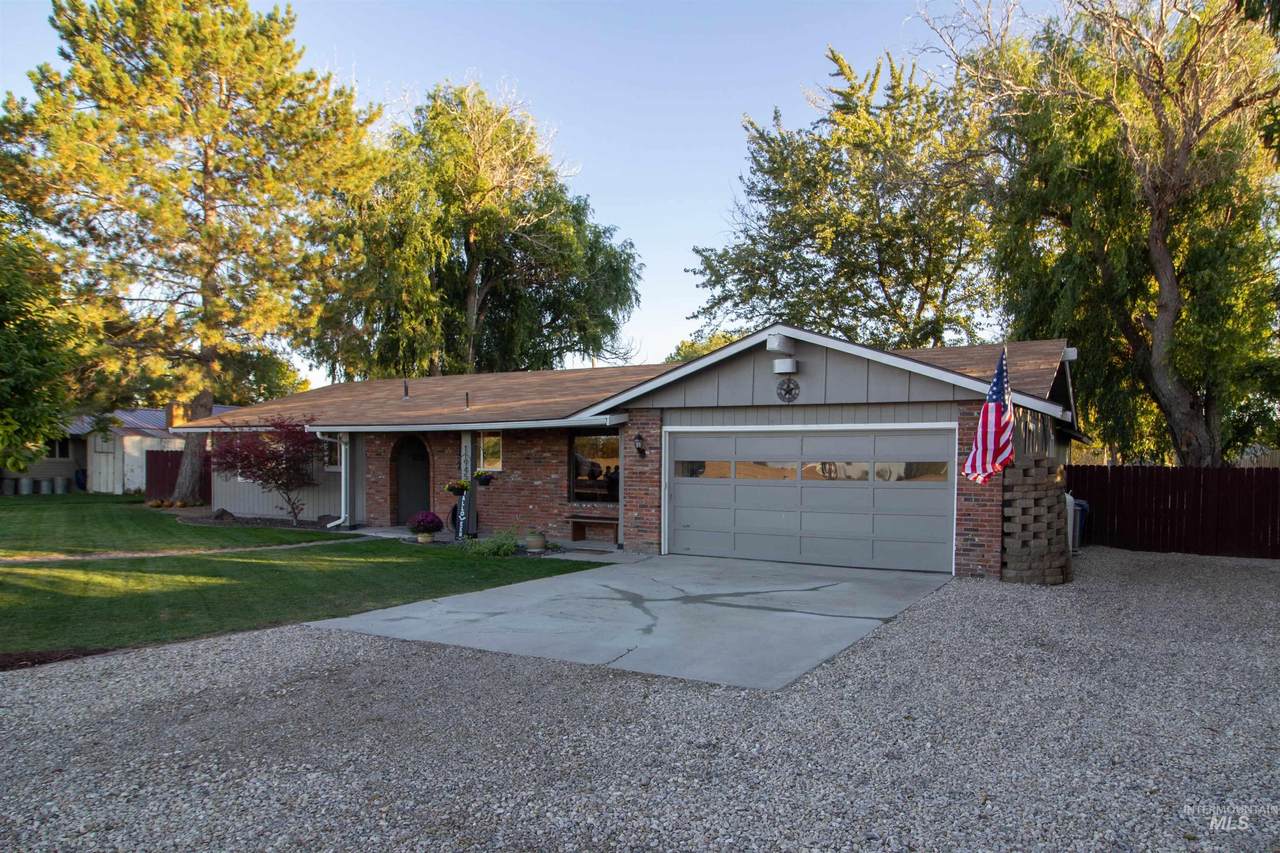 11945 Meeker Ave - Photo 1