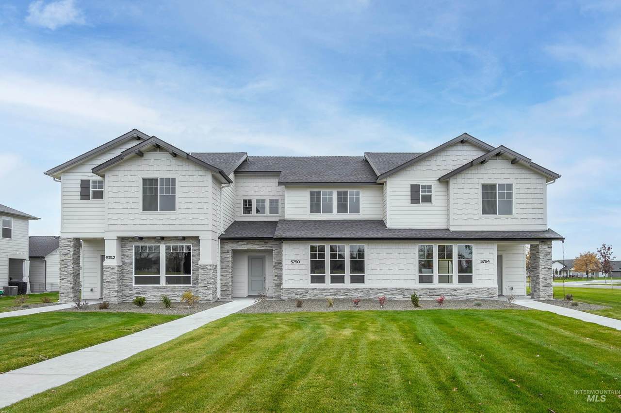 5750 Stadium Ln - Photo 1