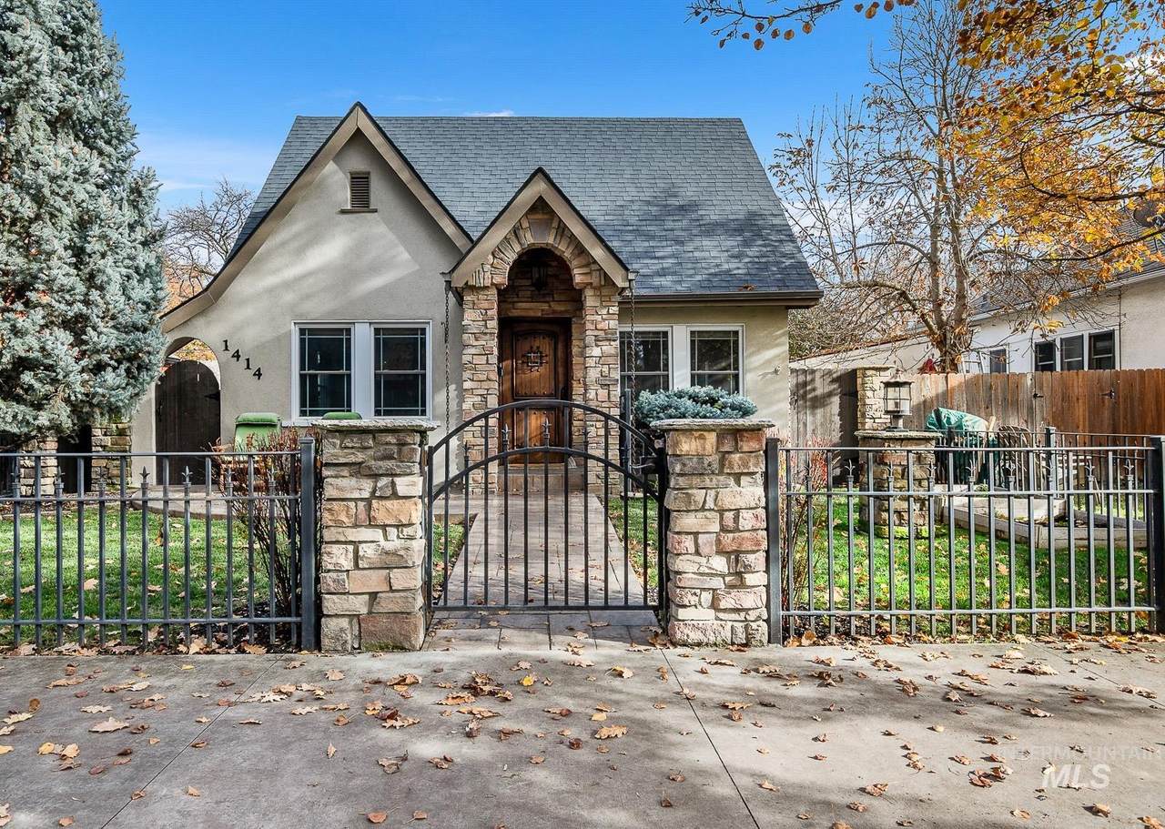 1414 N 8th Street - Photo 1