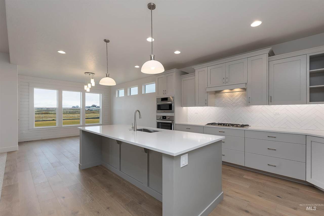 8089 Tandy Cove St. - Photo 1