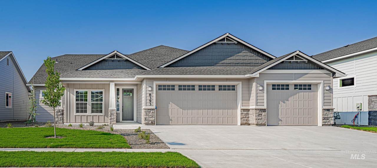 8357 Sunray Drive - Photo 1