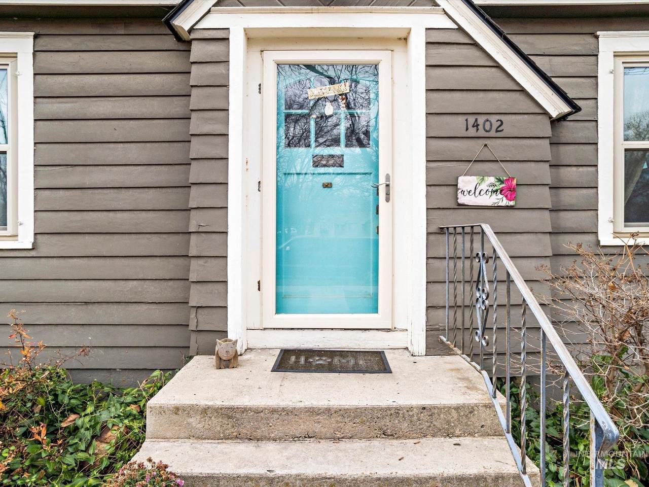 1402 Idaho Avenue - Photo 1