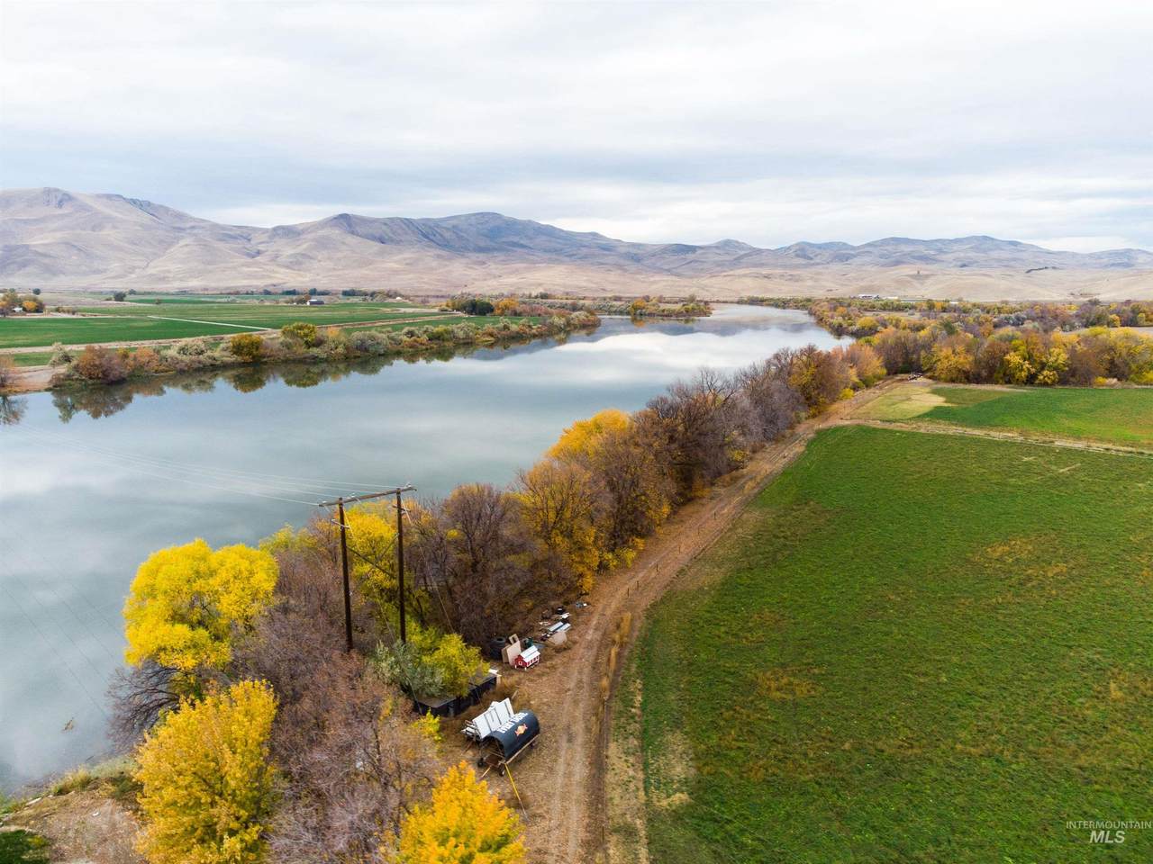 728 County Road 70 - Photo 1
