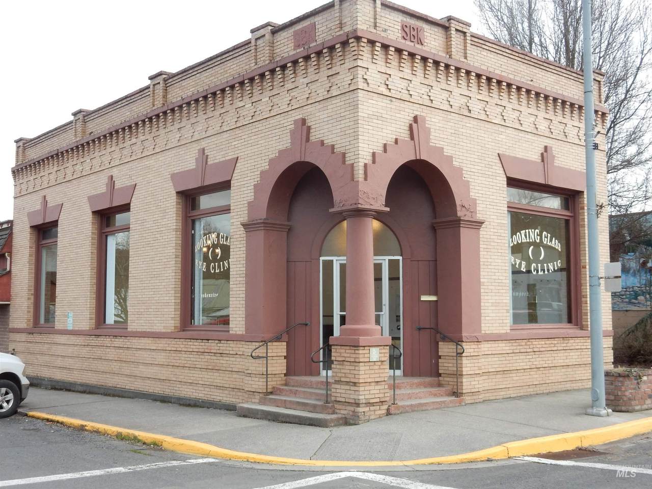 501 Main - Photo 1