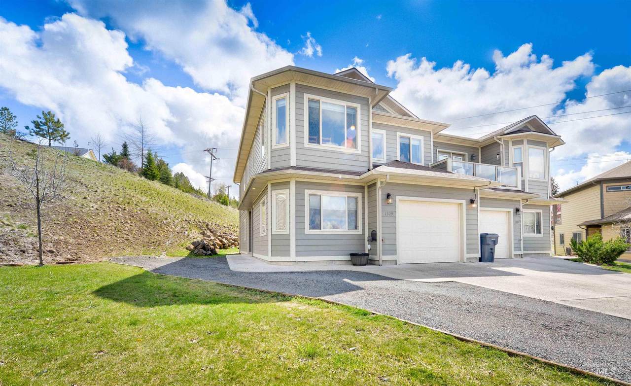 1329 Edinborough Court - Photo 1