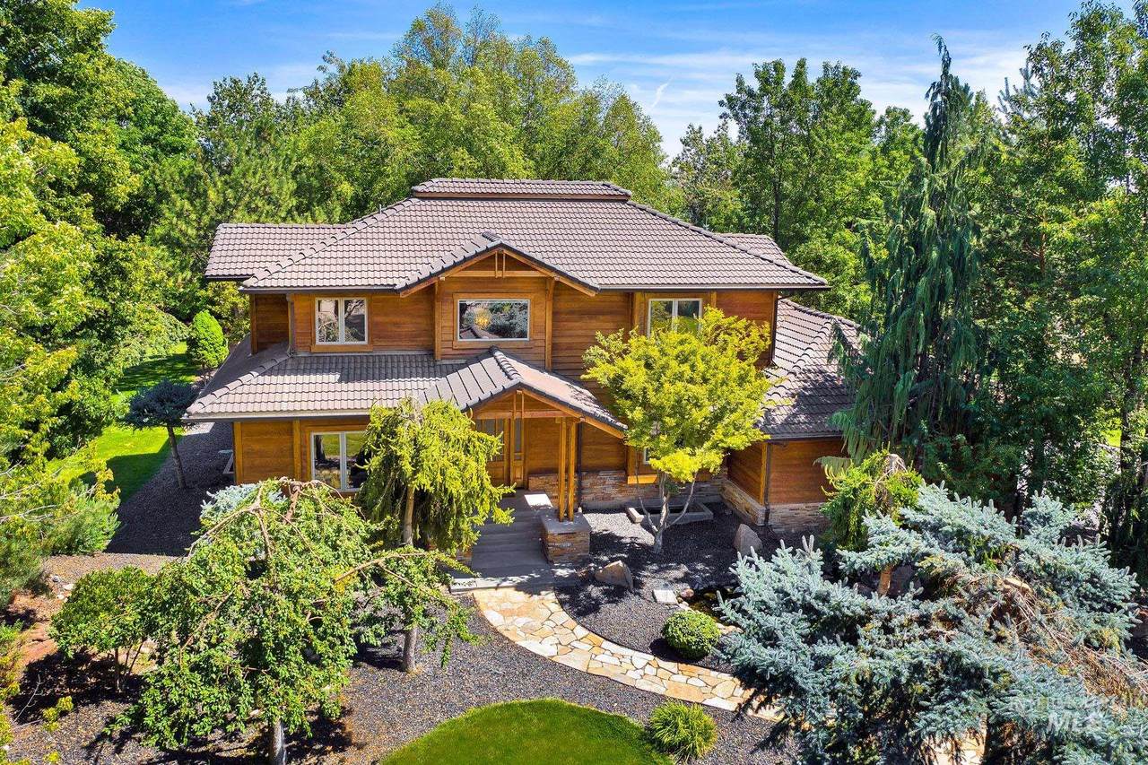 1125 Sandy Ct. - Photo 1