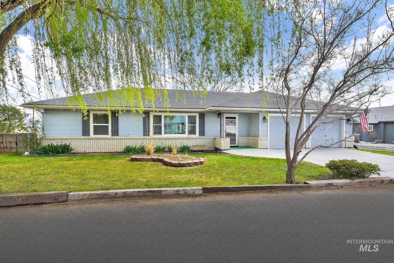 622 Georgia - Photo 1