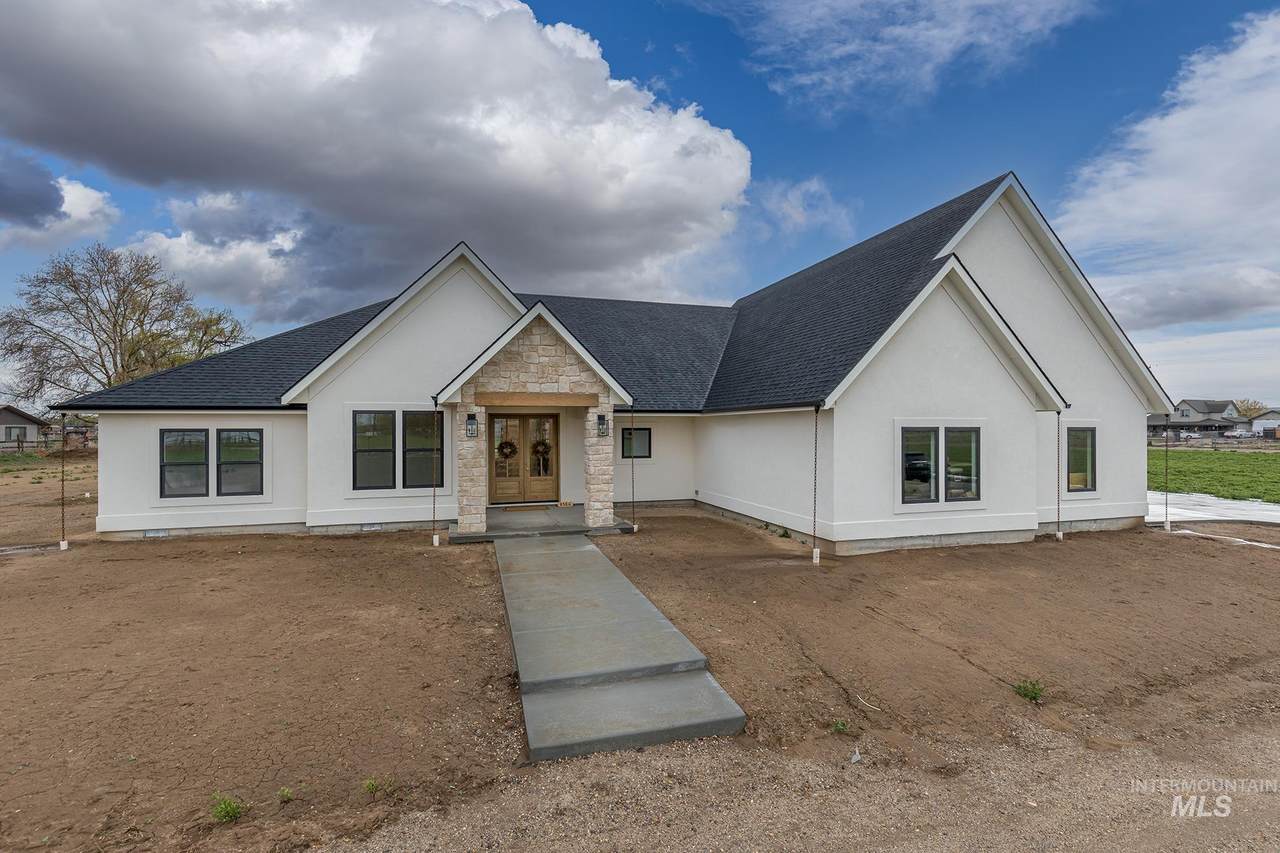 8586 Shannon Rd - Photo 1