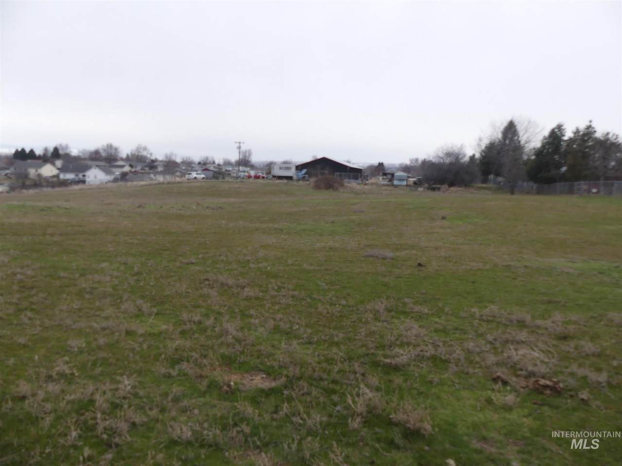 1820 5th Ave - Photo 1