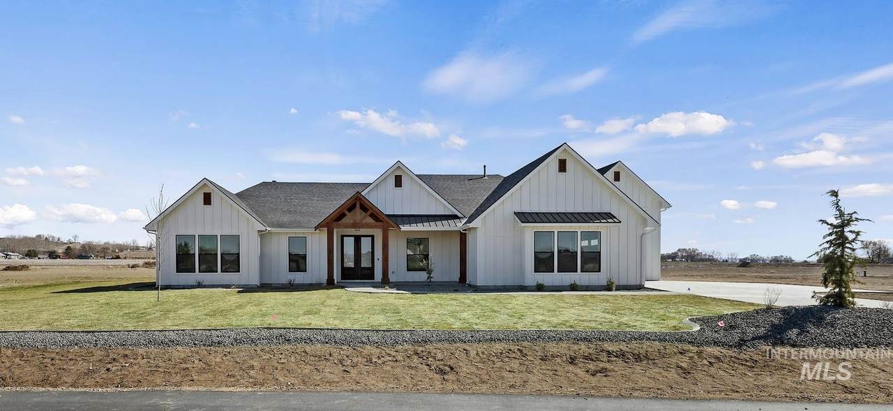 25813 Shanel Dr - Photo 1