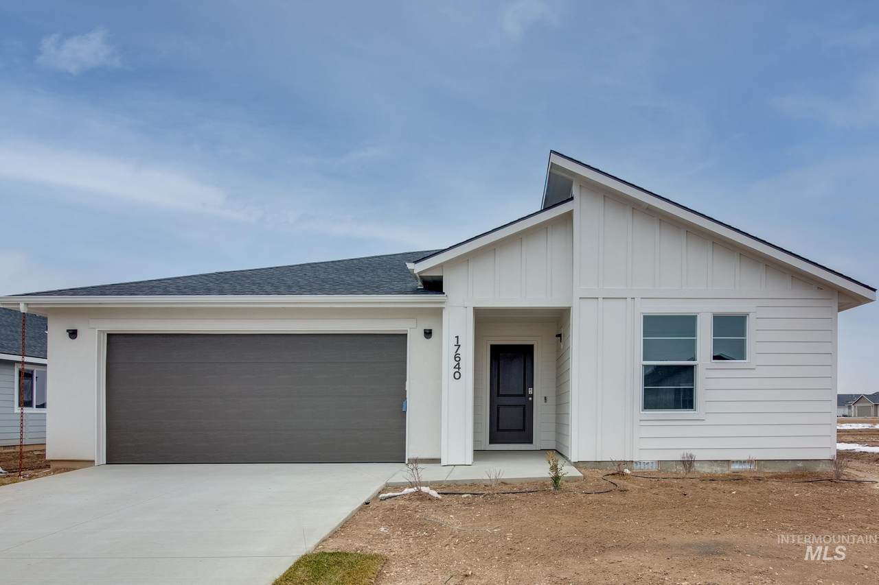 641 Bangor Way - Photo 1