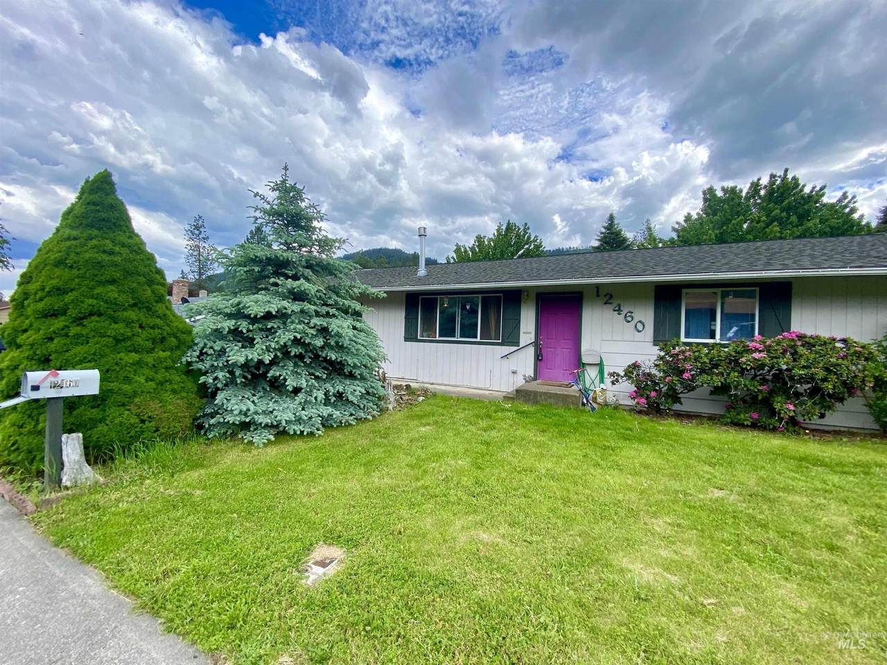 12460 Vista Ave. - Photo 1