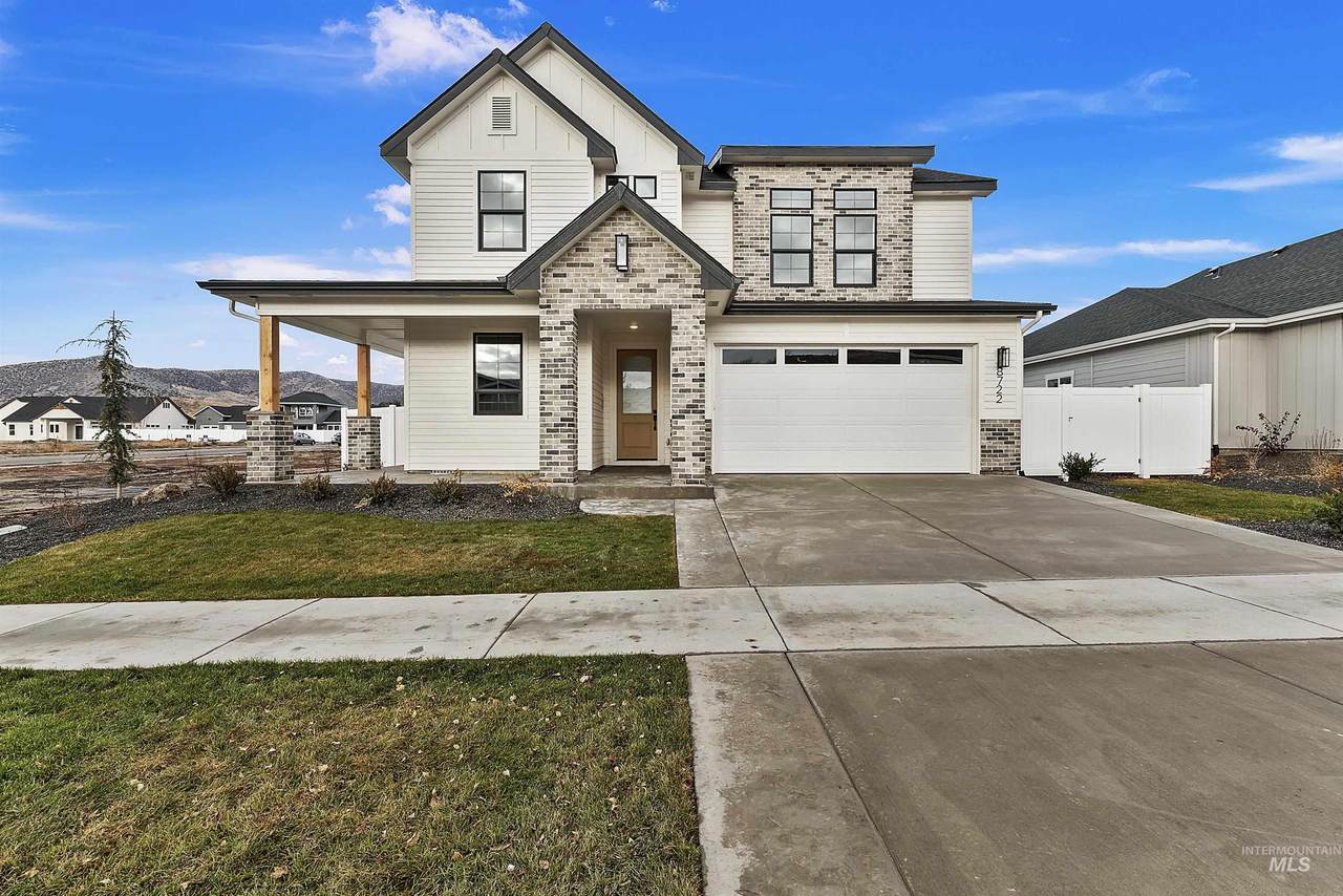 2990 Sun City Ave - Photo 1