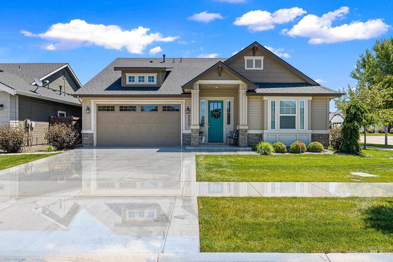 5272 Peppard Ave - Photo 1