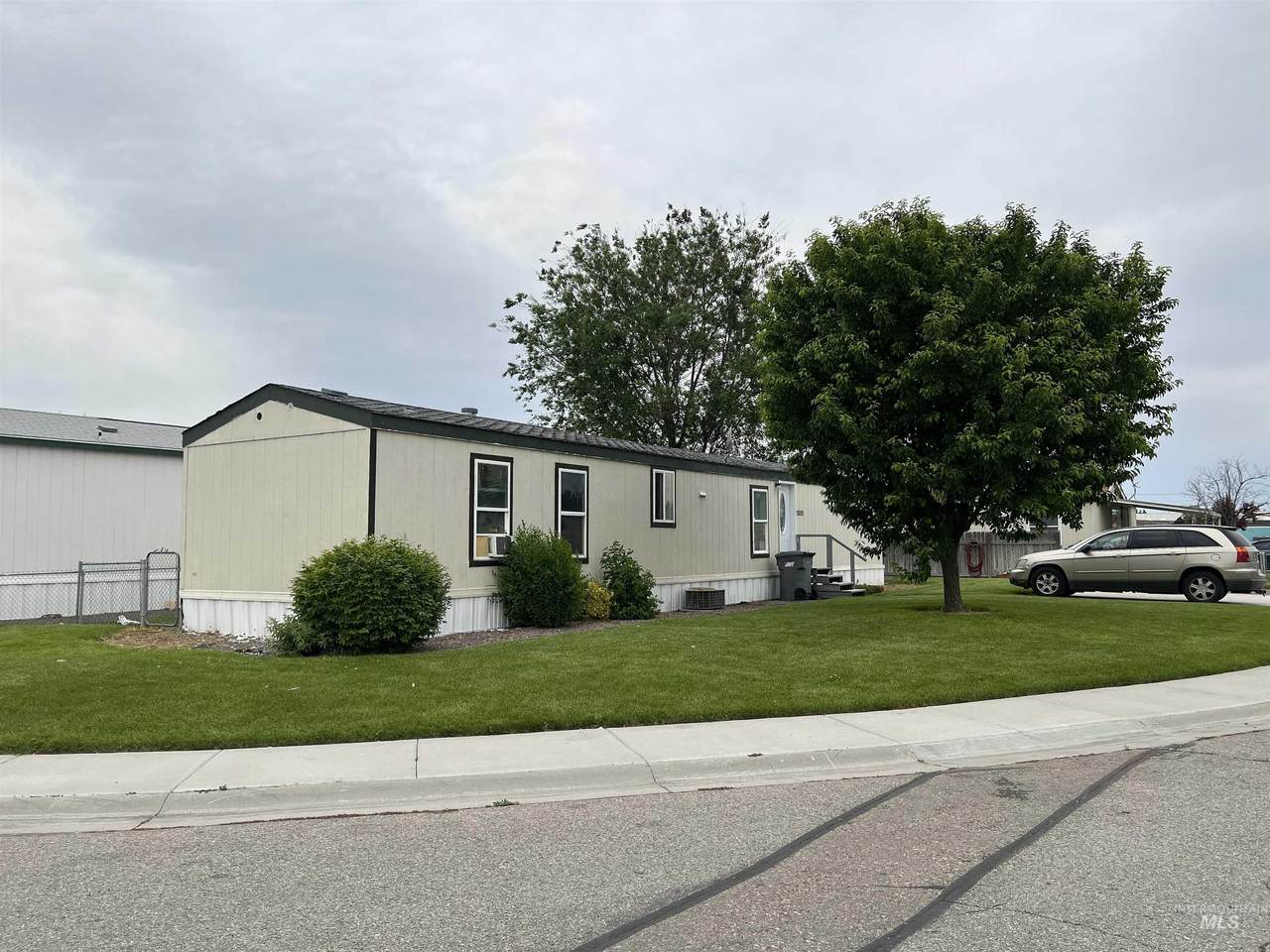 2800 Powder Horn Drive - Photo 1