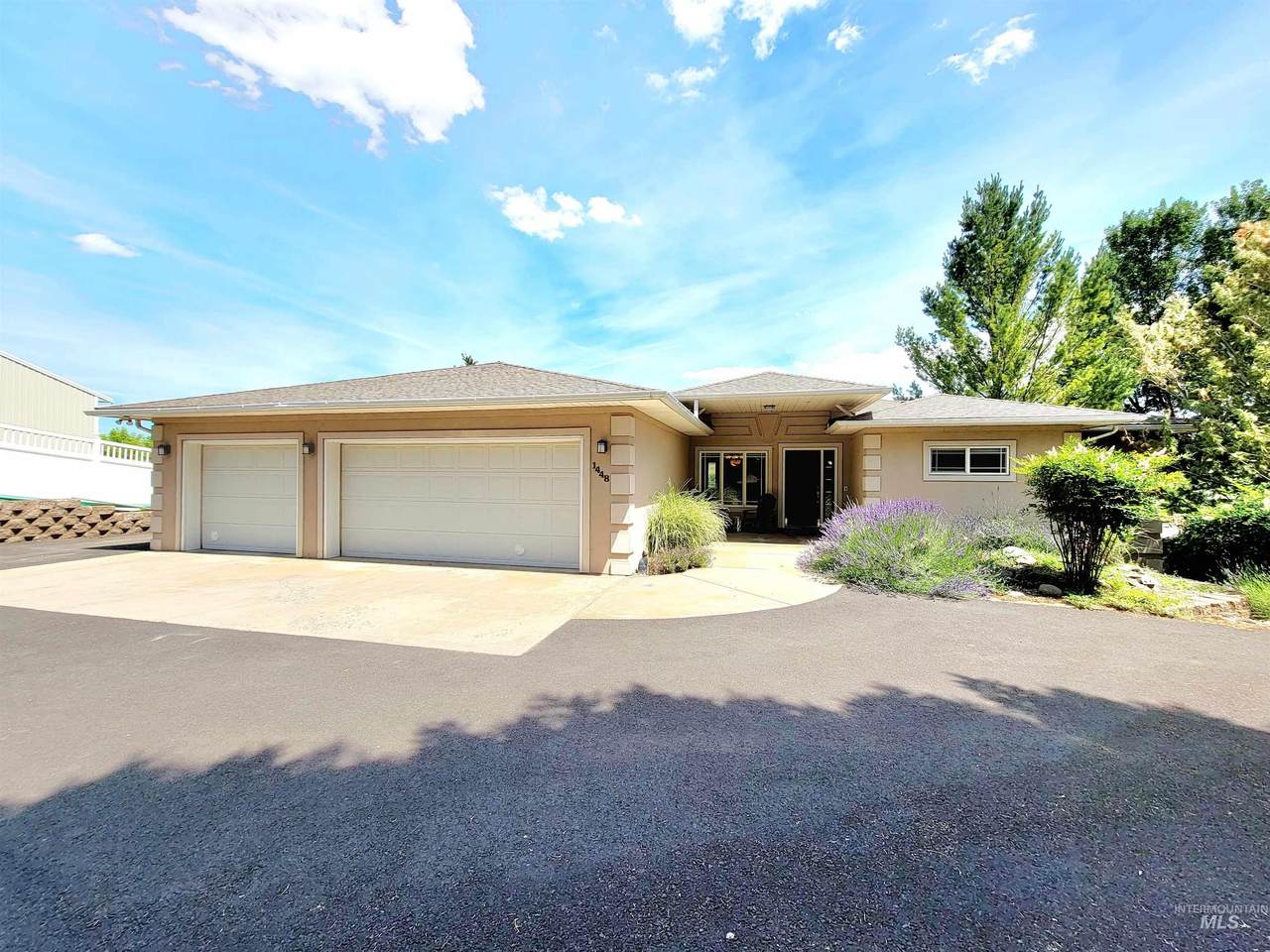 1448 Heritage Court - Photo 1