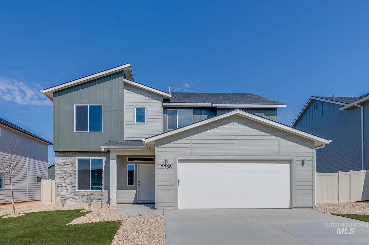 11640 Rose Lake St - Photo 1