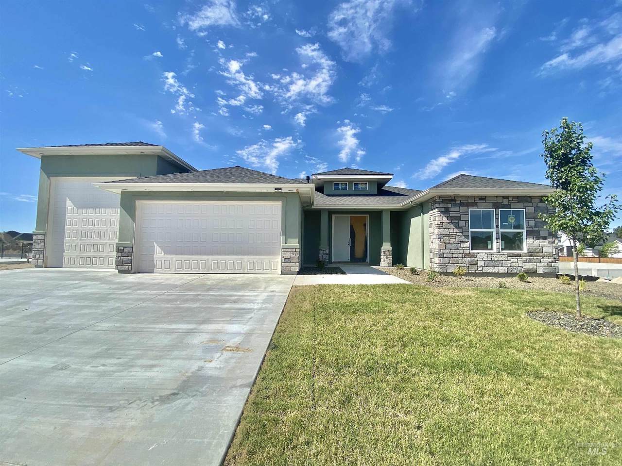 1116 Eiger Drive - Photo 1