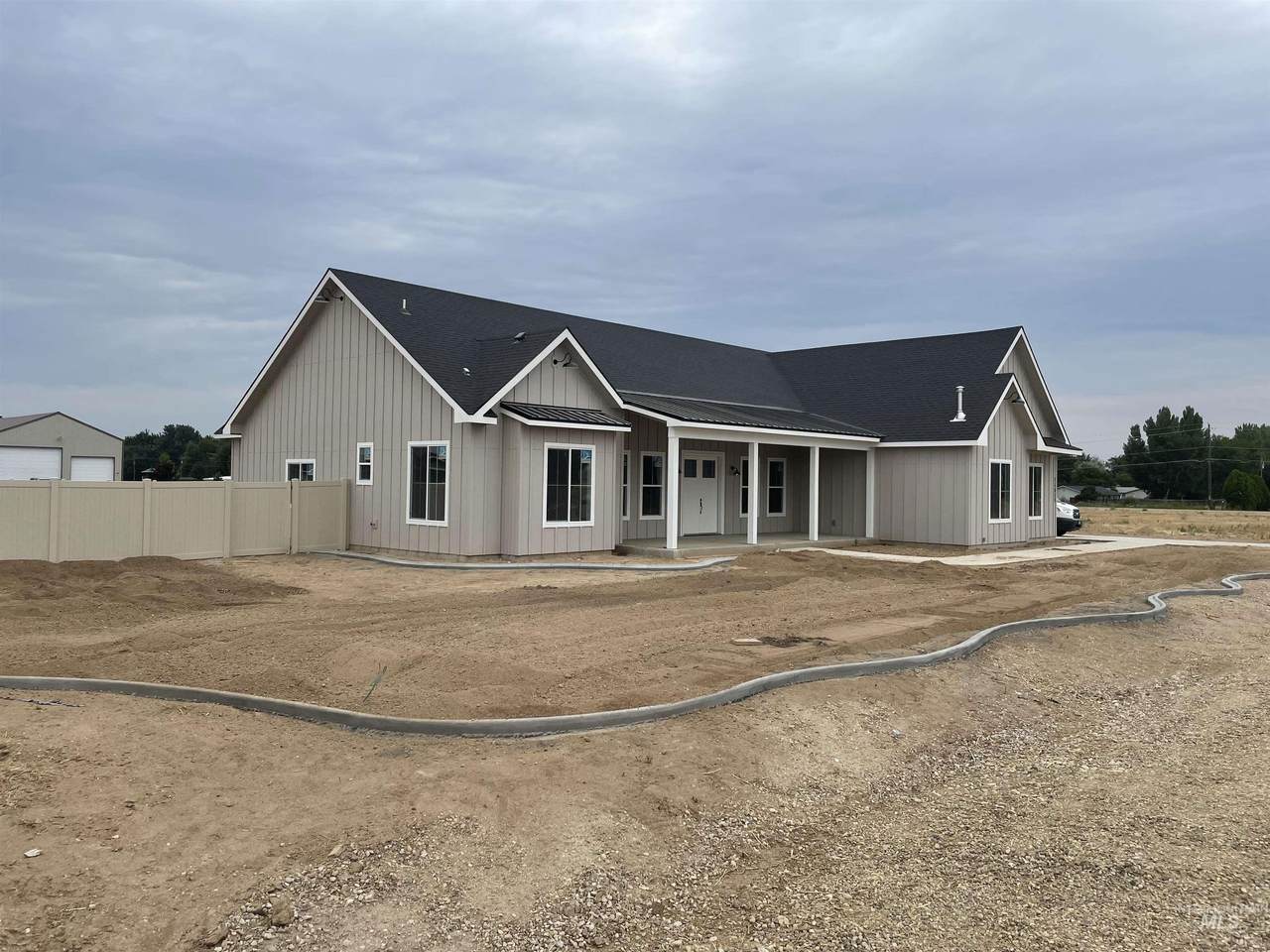 24843 Thunder Cloud St - Photo 1
