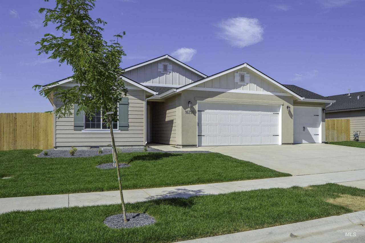 17605 Onaway Ave. - Photo 1