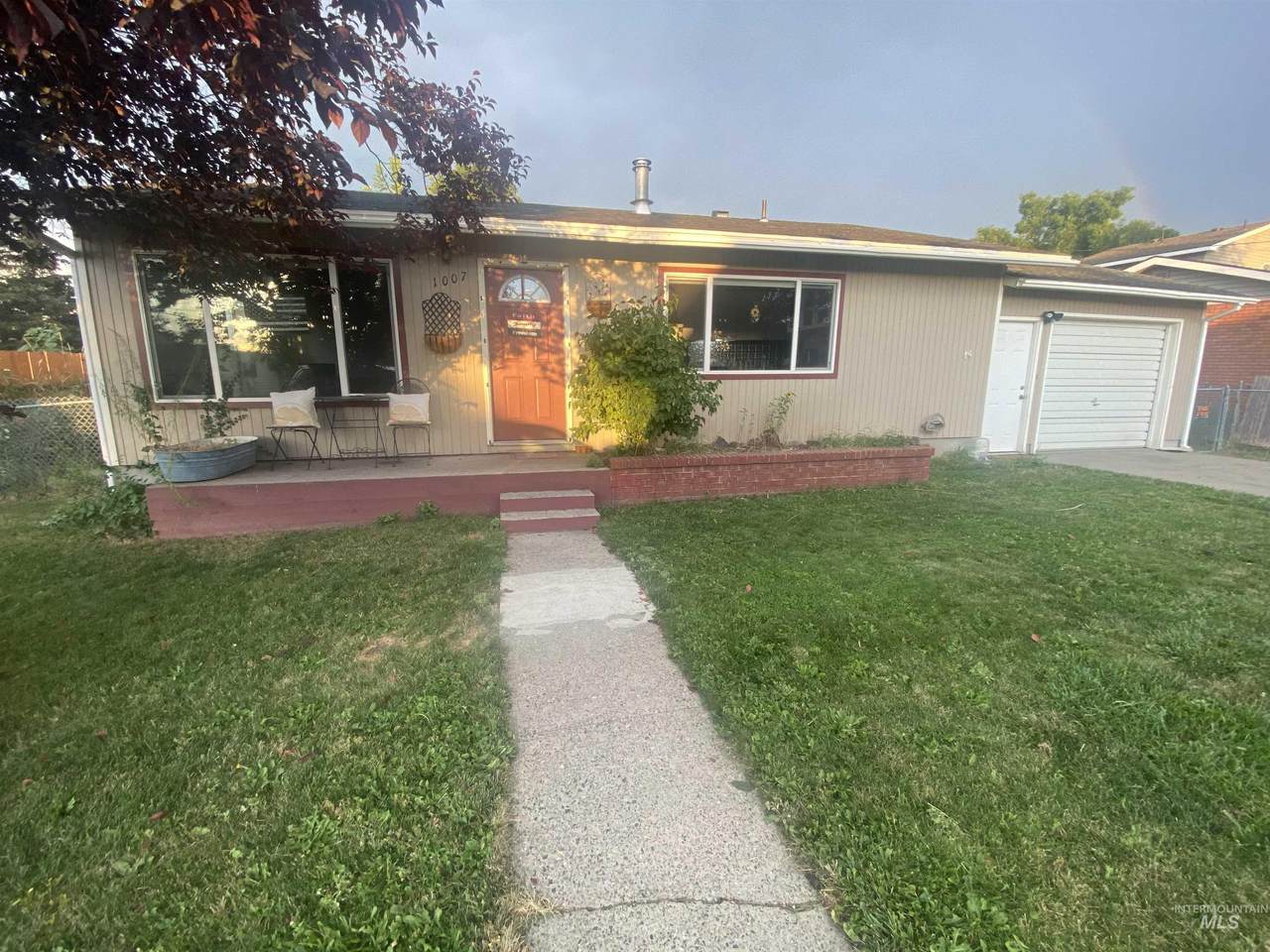 1007 Scott Street - Photo 1
