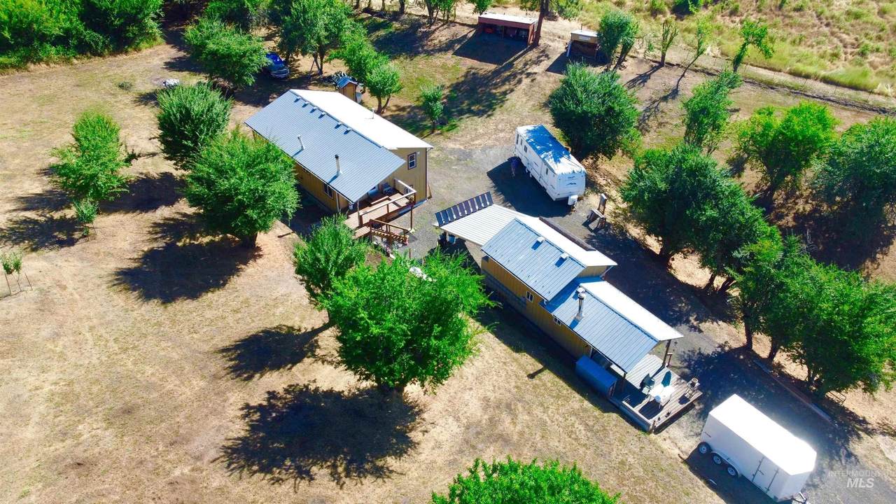 216 Ferguson Road - Photo 1