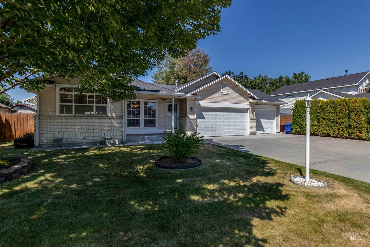 2031 Springland Pl - Photo 1