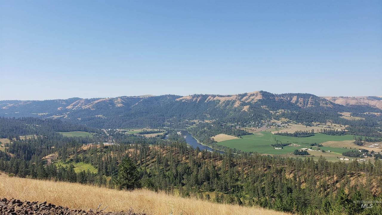 404 Beaver Slide Road - Photo 1
