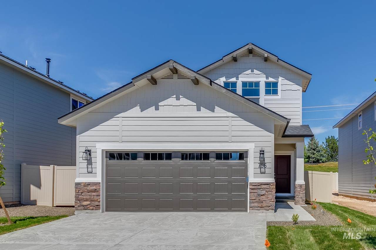 2821 Jasmine St - Photo 1