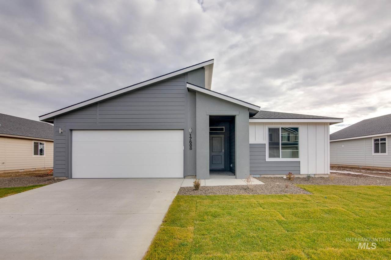 13573 Beatty St - Photo 1