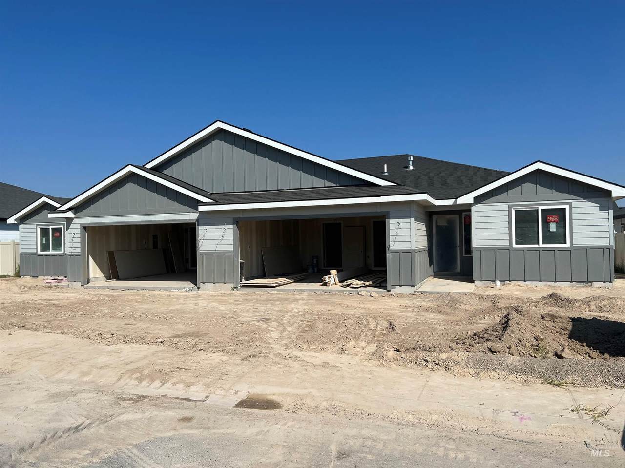 860 Shadowleaf Avenue - Photo 1