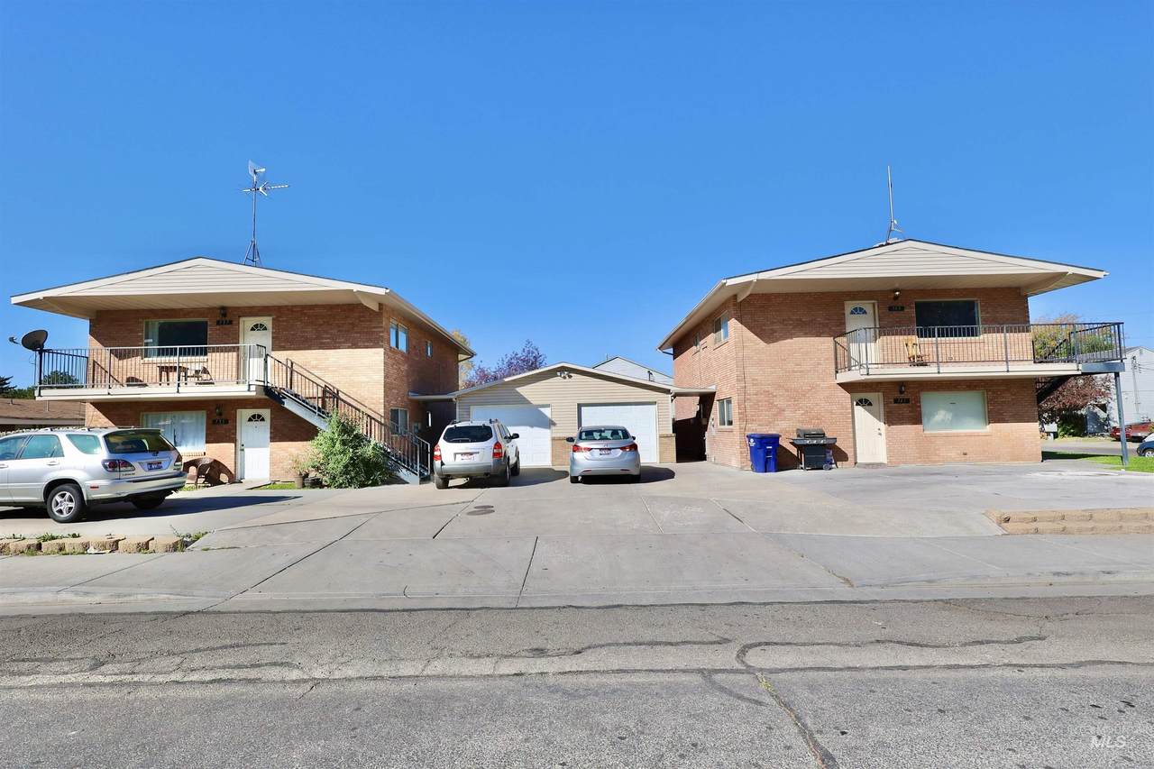 735 Bolton St. - Photo 1