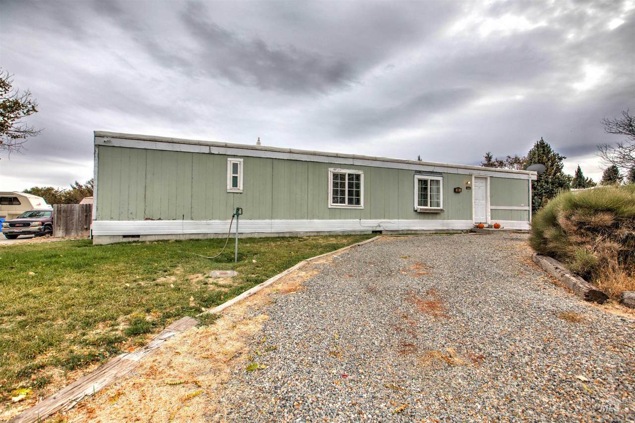 263 Leisure Lane - Photo 1