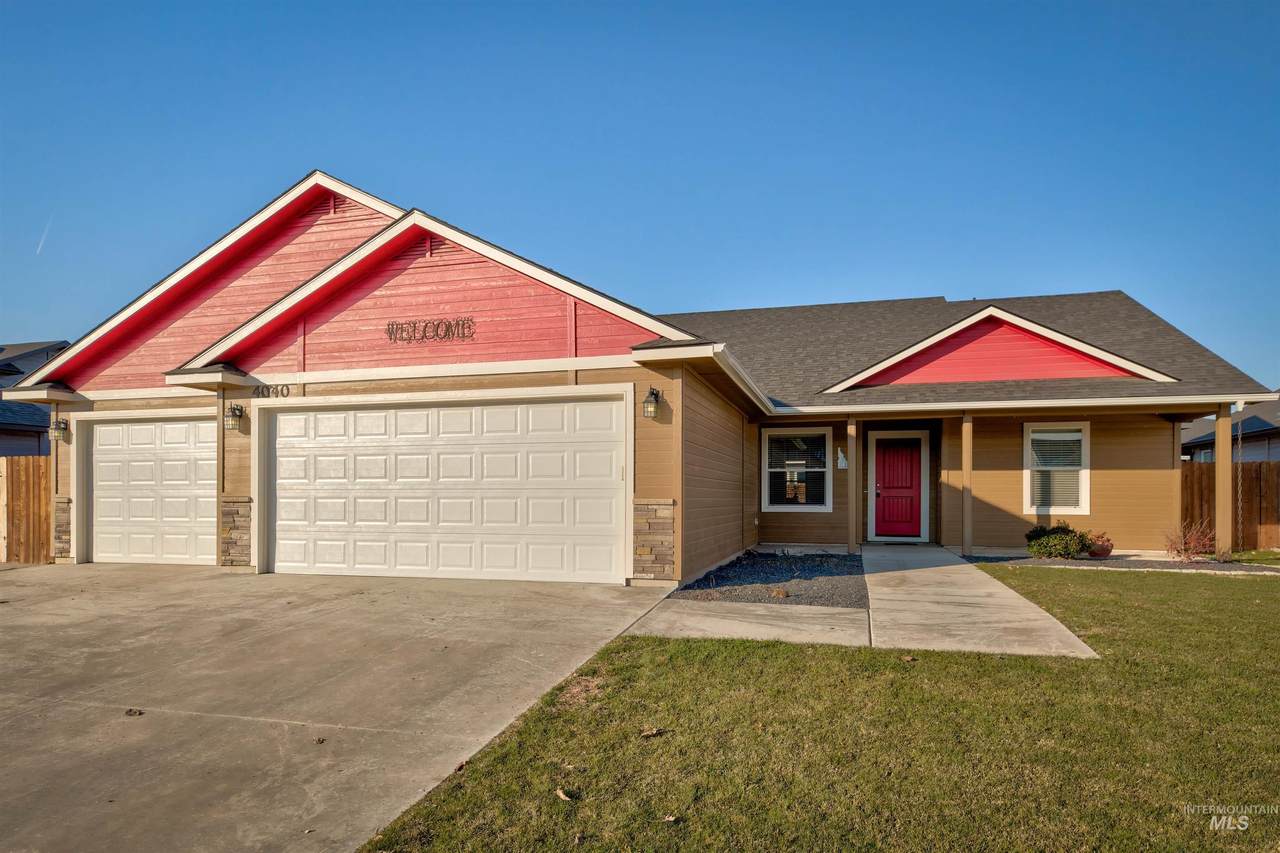 4040 Queen Anne Drive - Photo 1