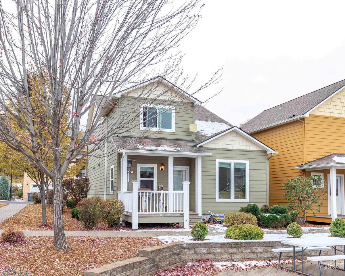 1346 Bristol Road - Photo 1