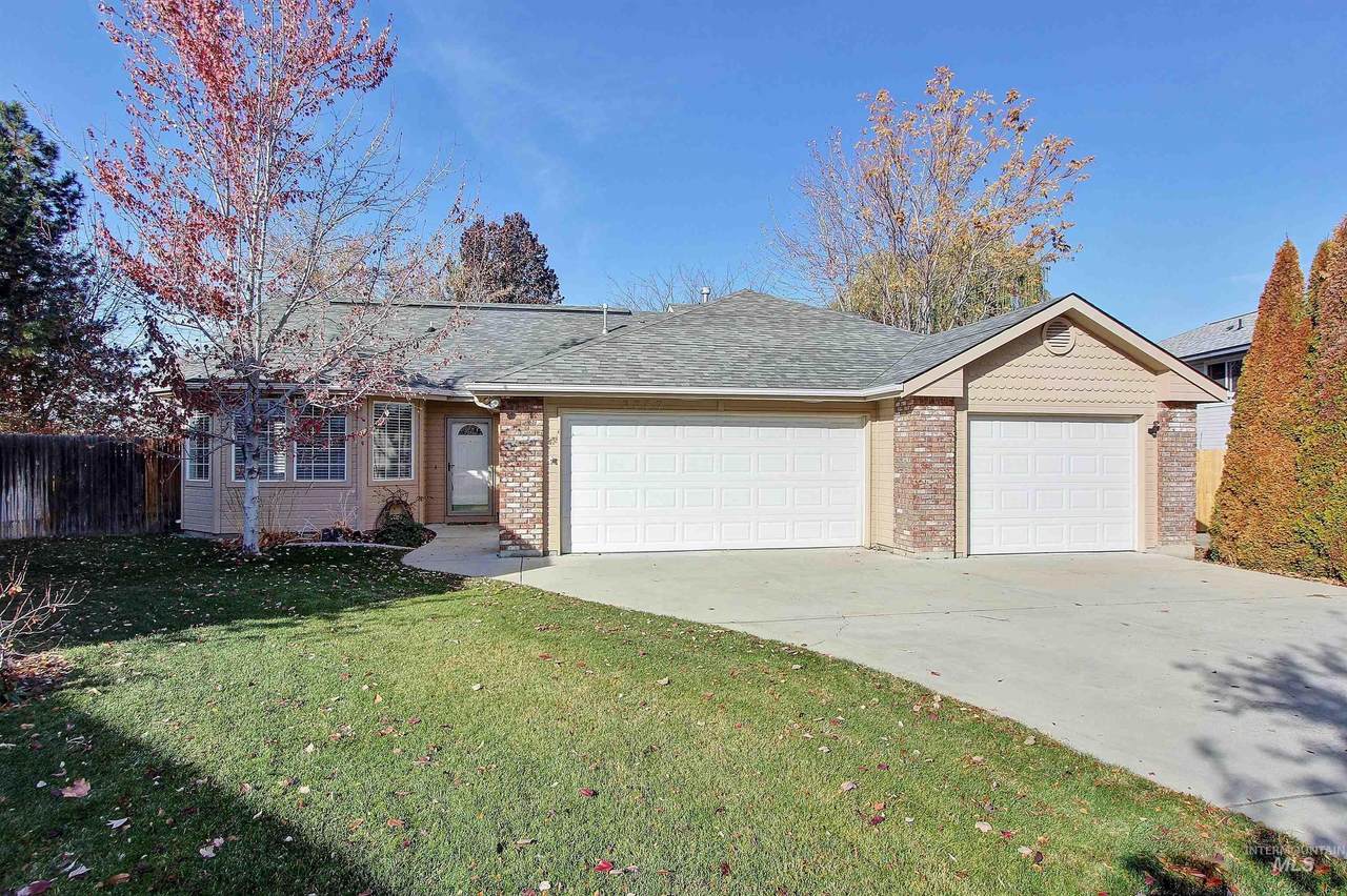 3357 Jones Place - Photo 1